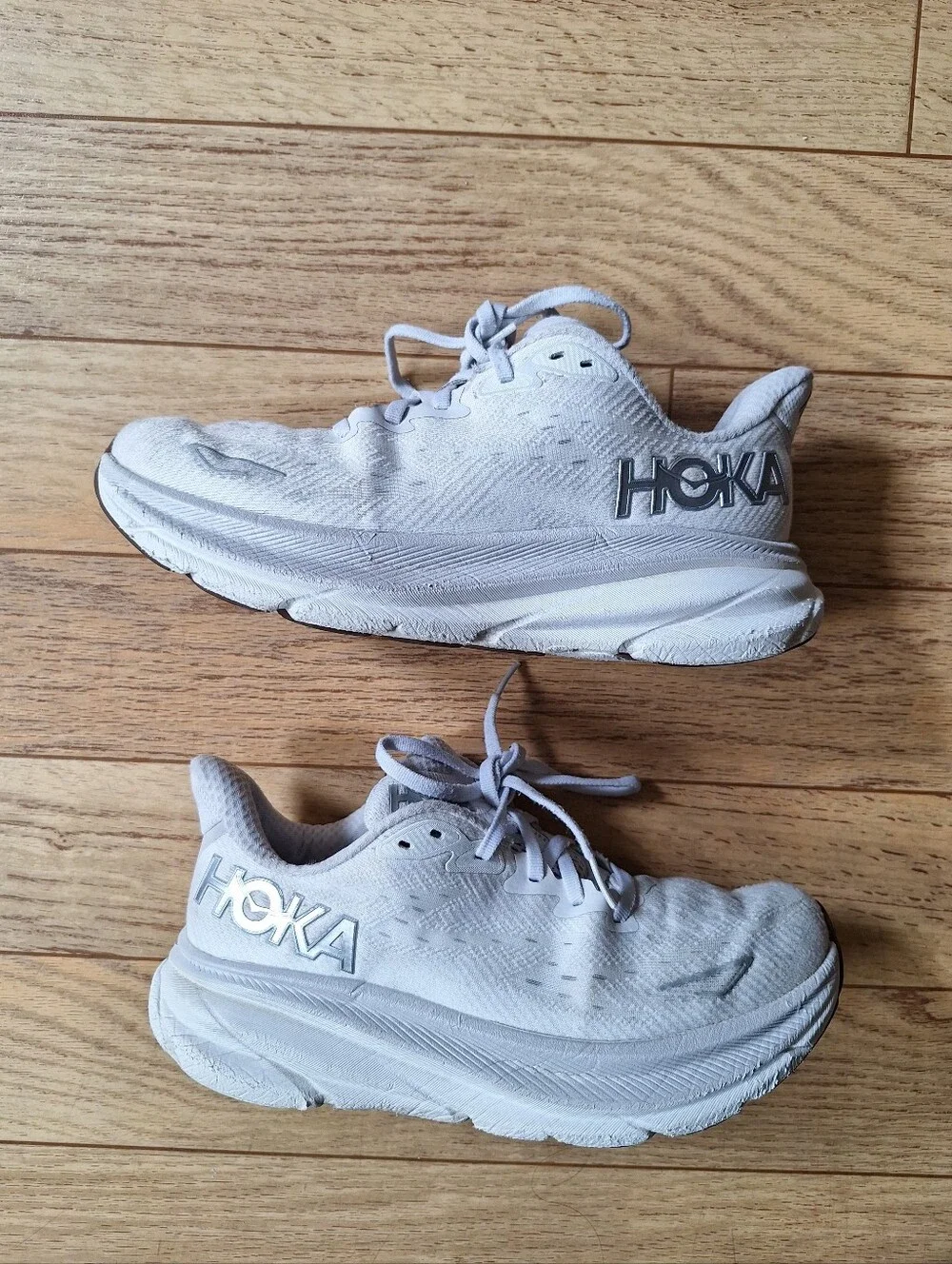 Hoka Clifton 9 Women's White Nimbus Cloud Size 8B